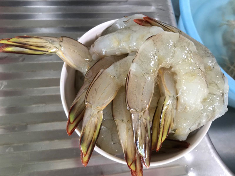 กุ้งผัดน้ำพริกกะปิสะตอ กุ้งผัดน้ำพริกกะปิสะตอ