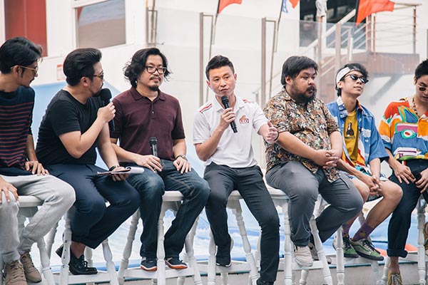 สมอลล์รูม สมอลล์รูม