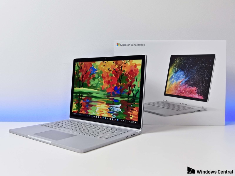 Surface Book 2 และ Surface Laptop