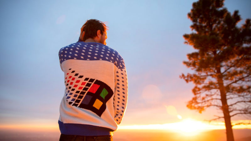 เสื้อกันหนาวลายโลโก้ Windows 95 เสื้อกันหนาวลายโลโก้ Windows 95