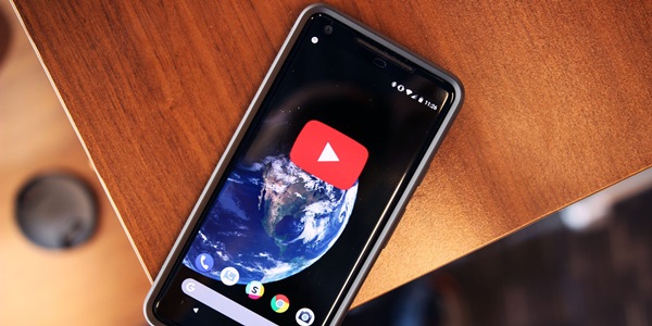 YouTube YouTube