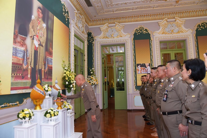 นิทรรศการเฉลิมพระเกียรติสมเด็จพระเจ้าอยู่หัว ณ วังปารุสกวัน นิทรรศการเฉลิมพระเกียรติสมเด็จพระเจ้าอยู่หัว ณ วังปารุสกวัน