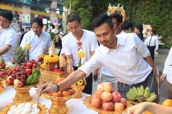 เด็กใหม่ เด็กใหม่
