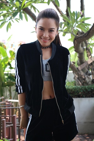 มนตราลายหงส์ มนตราลายหงส์