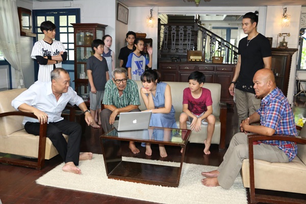 มนตราลายหงส์ มนตราลายหงส์