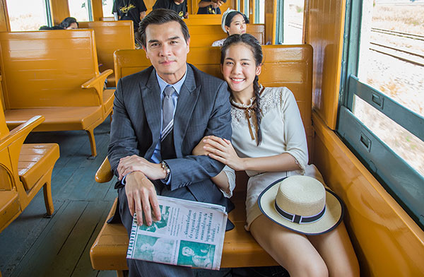 สกาวเดือน สกาวเดือน
