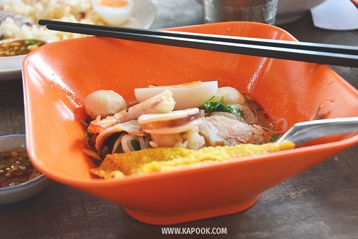 ร้านอาหารถิ่น จันทบุรี ร้านอาหารถิ่น จันทบุรี