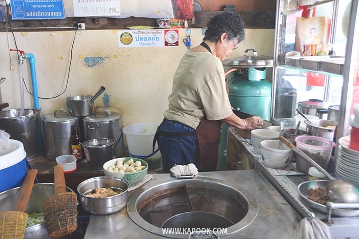 ร้านอาหารถิ่น จันทบุรี ร้านอาหารถิ่น จันทบุรี