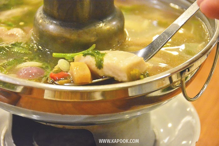 ร้านอาหารถิ่น จันทบุรี ร้านอาหารถิ่น จันทบุรี