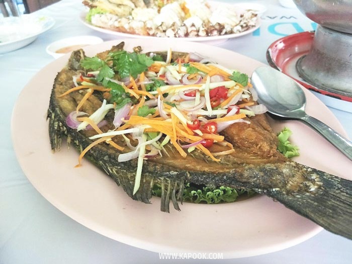 ร้านอาหารถิ่น จันทบุรี ร้านอาหารถิ่น จันทบุรี
