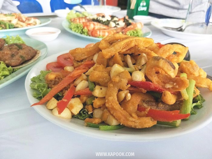 ร้านอาหารถิ่น จันทบุรี ร้านอาหารถิ่น จันทบุรี