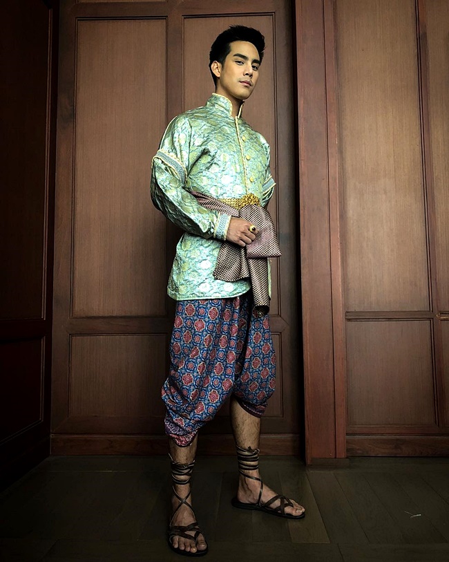 ชุดไทยผู้ชาย ชุดไทยผู้ชาย