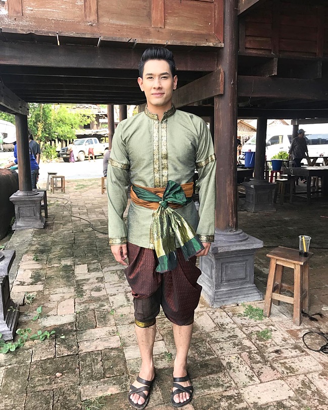 ชุดไทยผู้ชาย ชุดไทยผู้ชาย