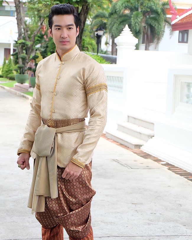 ชุดไทยผู้ชาย ชุดไทยผู้ชาย