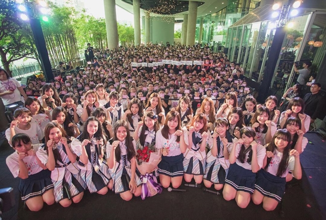 bnk48 bnk48