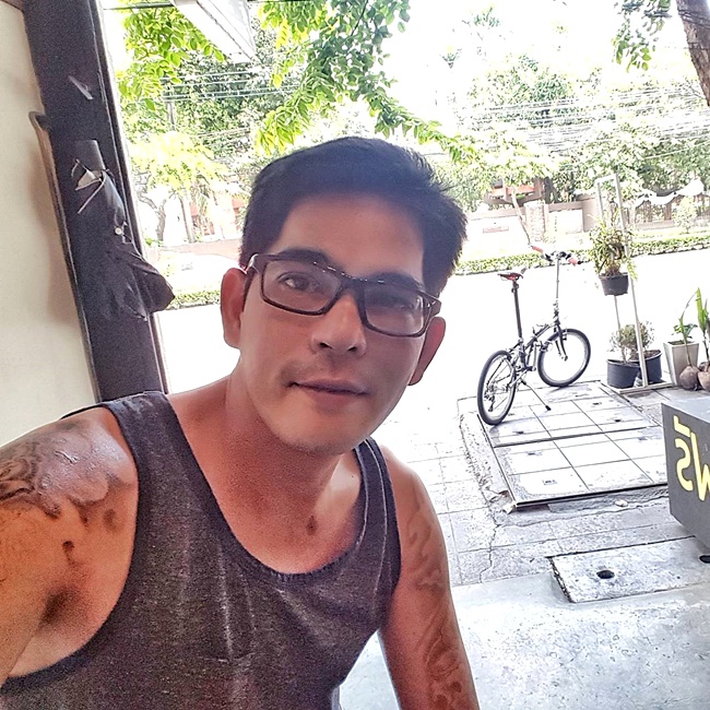 ดาราชายรุ่นใหญ่ ดาราชายรุ่นใหญ่