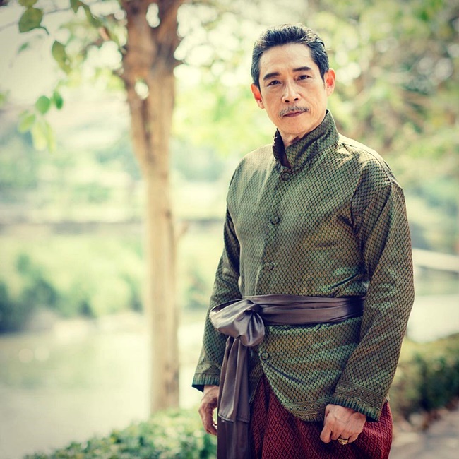 ดาราชายรุ่นใหญ่ ดาราชายรุ่นใหญ่