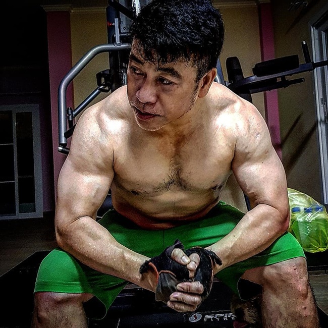ดาราชายหุ่นดี ดาราชายหุ่นดี