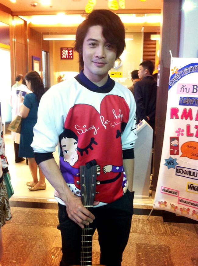 แม็กซ์ เจนมานะ แม็กซ์ เจนมานะ