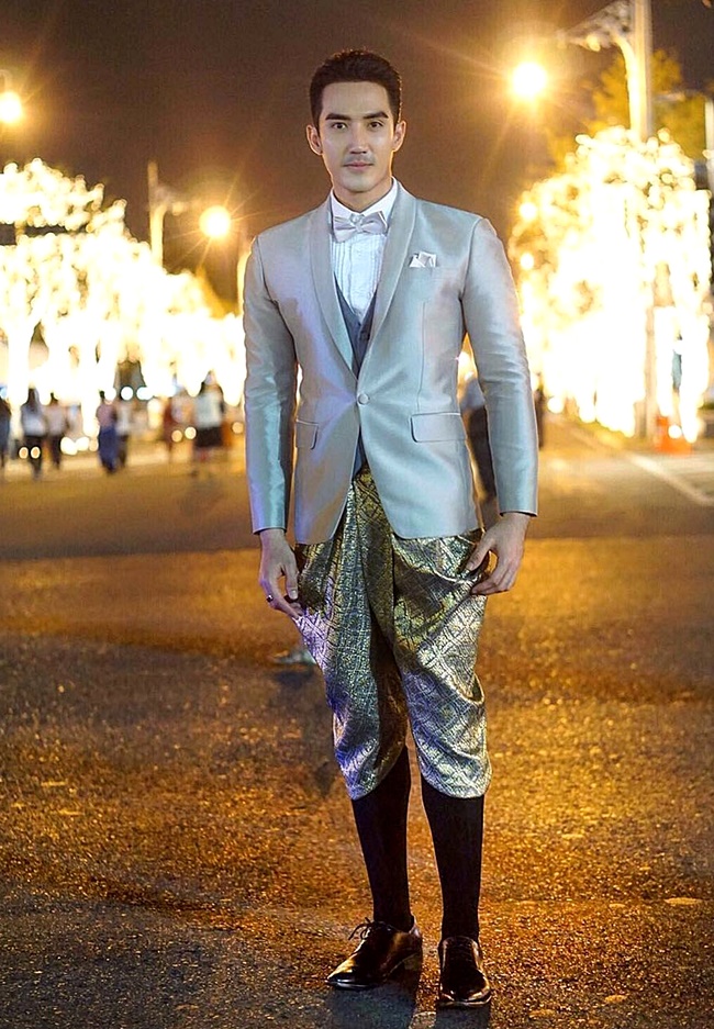ชุดไทยผู้ชาย ชุดไทยผู้ชาย