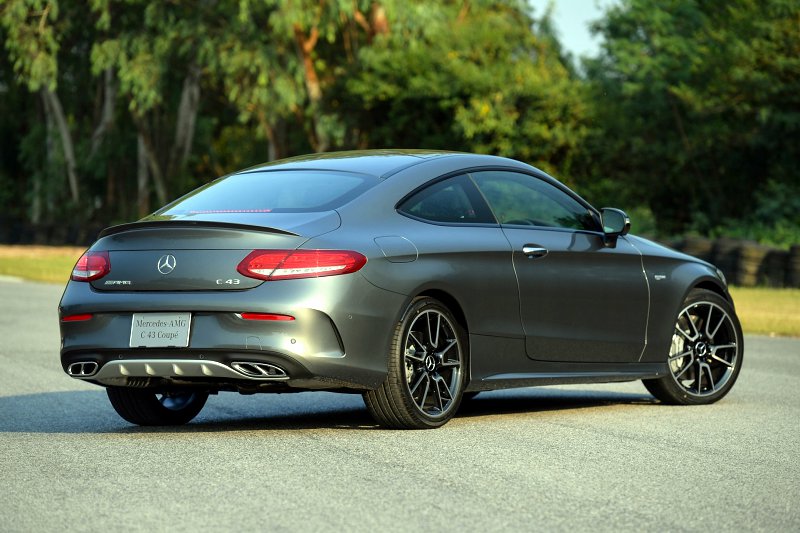Mercedes-AMG C 43 4MATIC Coupe 2018 Mercedes-AMG C 43 4MATIC Coupe 2018