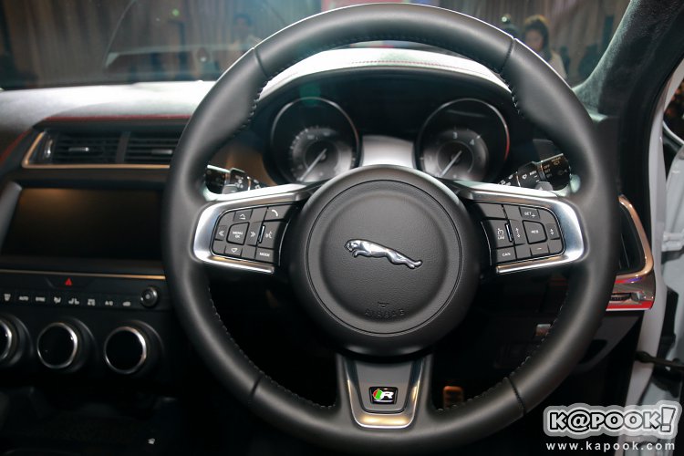 Jaguar E-PACE 2018 Jaguar E-PACE 2018