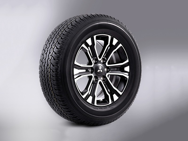 Mitsubishi Pajero Sport Rockford Fosgate Mitsubishi Pajero Sport Rockford Fosgate