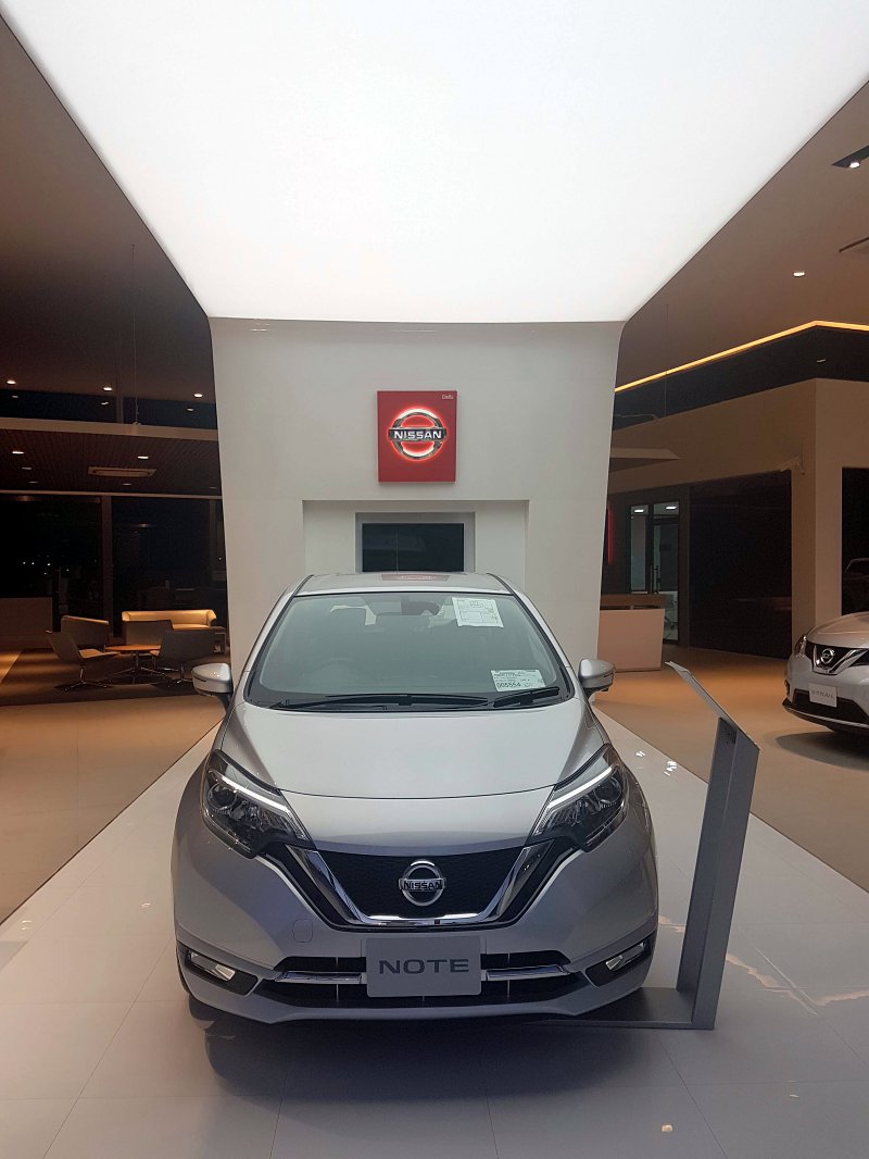 nissan nissan
