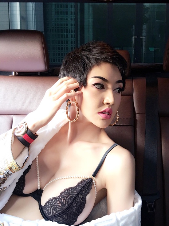 เก๋ เลเดอเรอร์ เก๋ เลเดอเรอร์