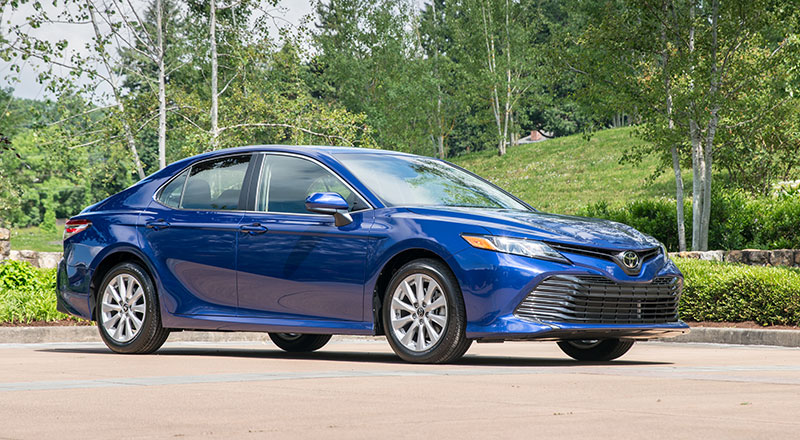 เทียบรุ่น Toyota Camry 2018 เทียบรุ่น Toyota Camry 2018