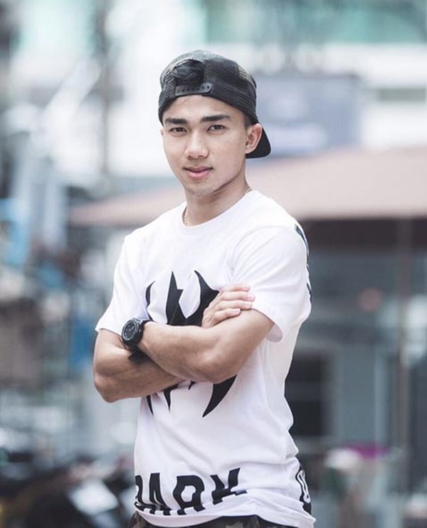 เจ ชนาธิป เจ ชนาธิป