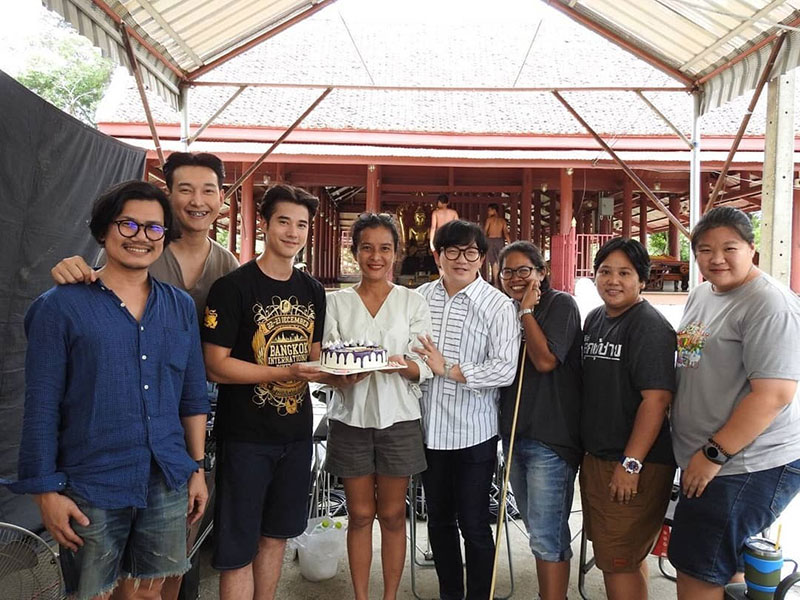 ผกก. ทองเอกฯ ปรี๊ดแตกคนบอกลอก หมอโฮจุน ยันชัดคิดเนื้อเรื่องเองล้วน ๆ ผกก. ทองเอกฯ ปรี๊ดแตกคนบอกลอก หมอโฮจุน ยันชัดคิดเนื้อเรื่องเองล้วน ๆ