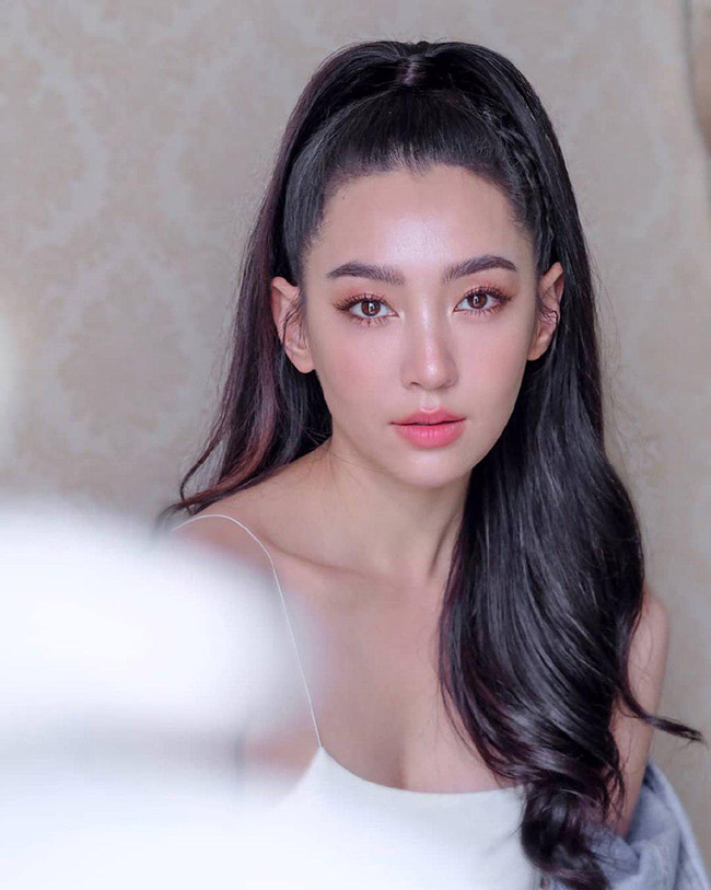 เบลล่า ราณี เบลล่า ราณี