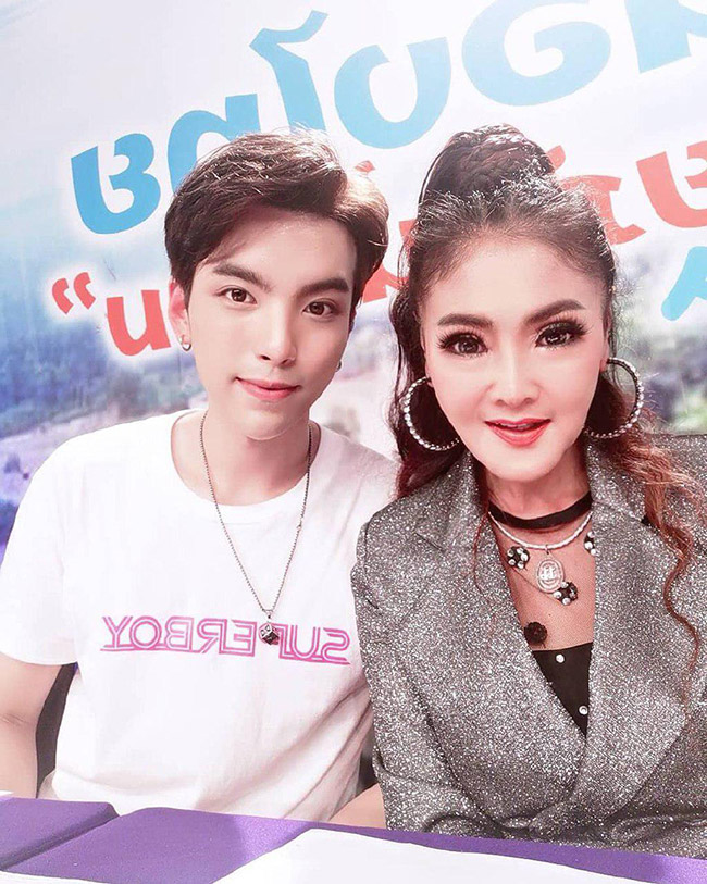 ดาว มยุรี ศัลยกรรม ดาว มยุรี ศัลยกรรม