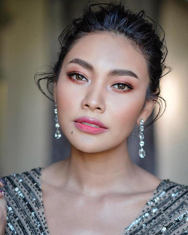 แก้ม วิชญาณี แก้ม วิชญาณี