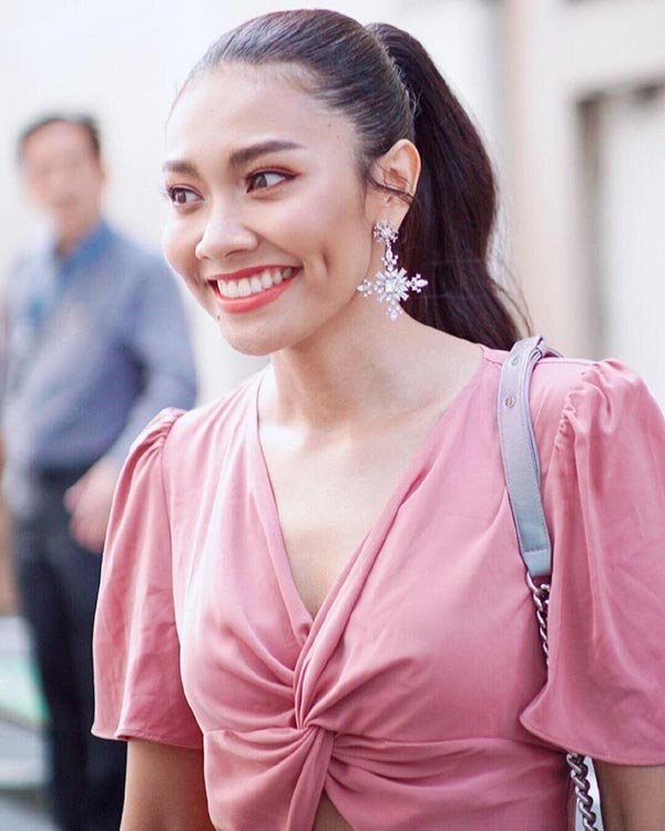 แก้ม วิชญาณี แก้ม วิชญาณี