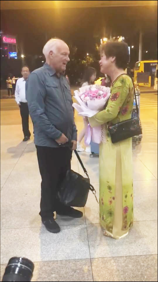 รักแรกพบ ทหารอเมริกัน สาวเวียดนาม รักแรกพบ ทหารอเมริกัน สาวเวียดนาม