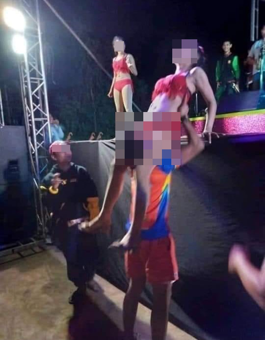 แดนเซอร์เอาเป้าขยี้หน้าคนดู แดนเซอร์เอาเป้าขยี้หน้าคนดู