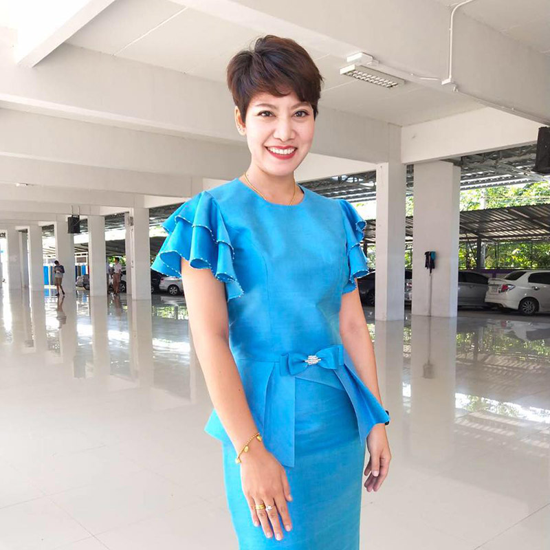 ครูขวัญ โรงเรียนผดุงนารี ครูขวัญ โรงเรียนผดุงนารี