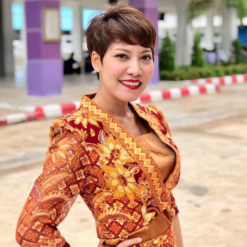 ครูขวัญ โรงเรียนผดุงนารี ครูขวัญ โรงเรียนผดุงนารี