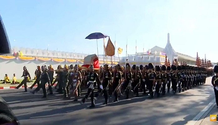 ริ้วขบวนอัญเชิญพระสุพรรณบัฏ ดวงพระบรมราชสมภพ ริ้วขบวนอัญเชิญพระสุพรรณบัฏ ดวงพระบรมราชสมภพ