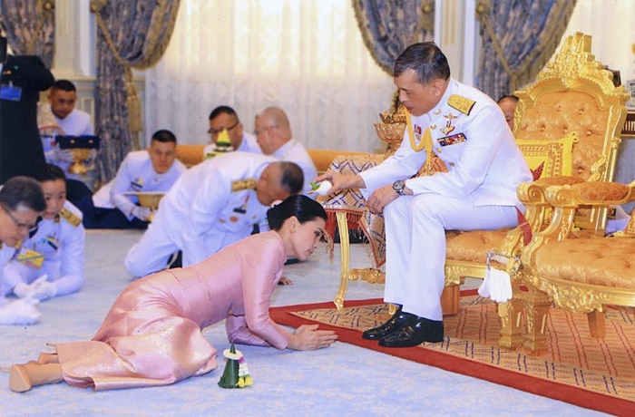 พระราชพิธีราชาภิเษกสมรส สมเด็จพระเจ้าอยู่หัว และ สมเด็จพระราชินีสุทิดา พระราชพิธีราชาภิเษกสมรส สมเด็จพระเจ้าอยู่หัว และ สมเด็จพระราชินีสุทิดา