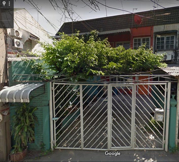 รีโนเวททาวน์เฮ้าส์เก่า 30 ปี รีโนเวททาวน์เฮ้าส์เก่า 30 ปี