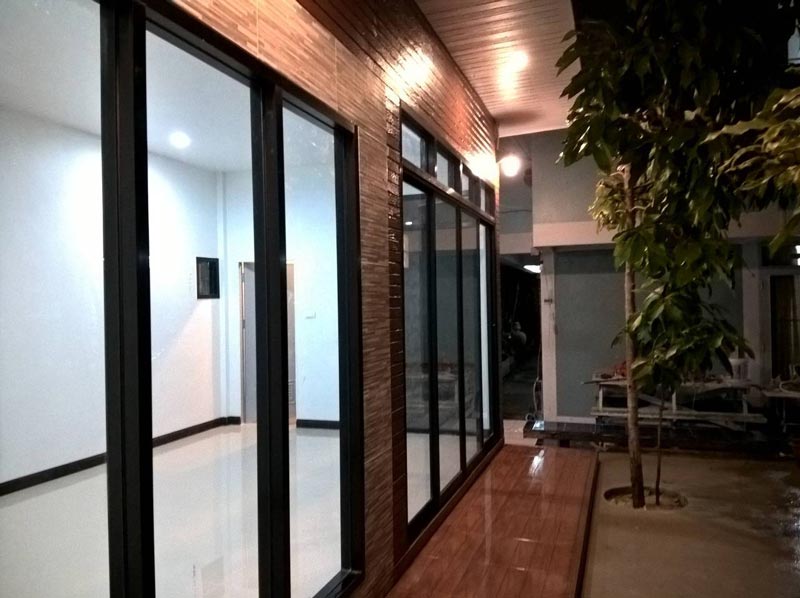 บ้านน็อคดาวน์ บ้านน็อคดาวน์