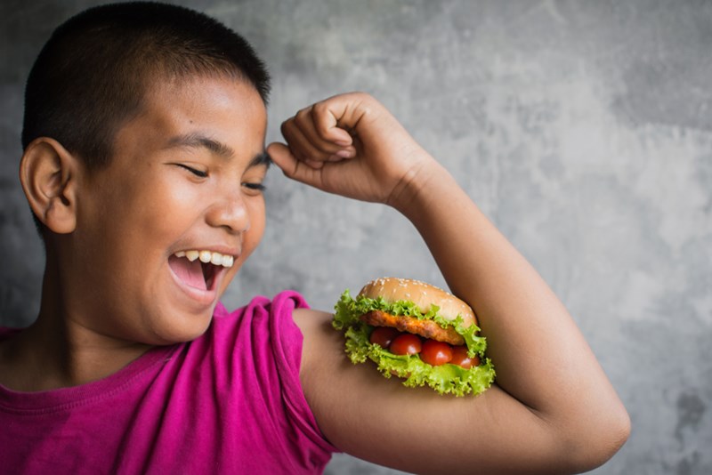 5 สารอาหารที่ดีต่อร่างกายวัยรุ่นชาย 5 สารอาหารที่ดีต่อร่างกายวัยรุ่นชาย