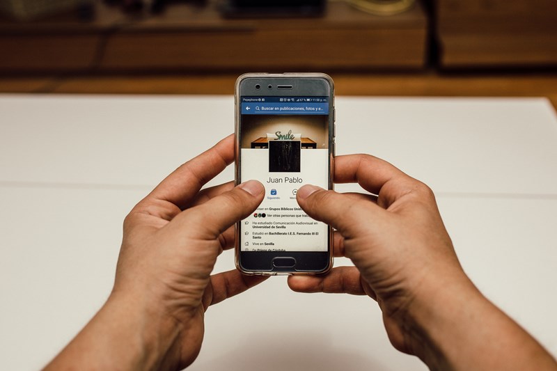 รวม 10 เรื่องฉาว ๆ ของ Facebook รวม 10 เรื่องฉาว ๆ ของ Facebook