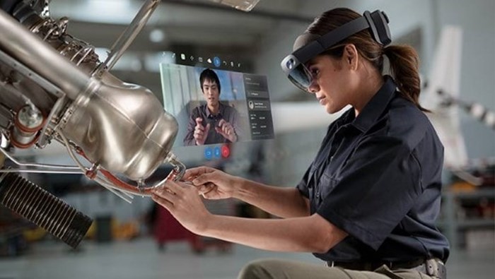 HoloLens 2 HoloLens 2