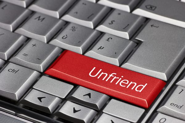 โดน unfriend โดน unfriend