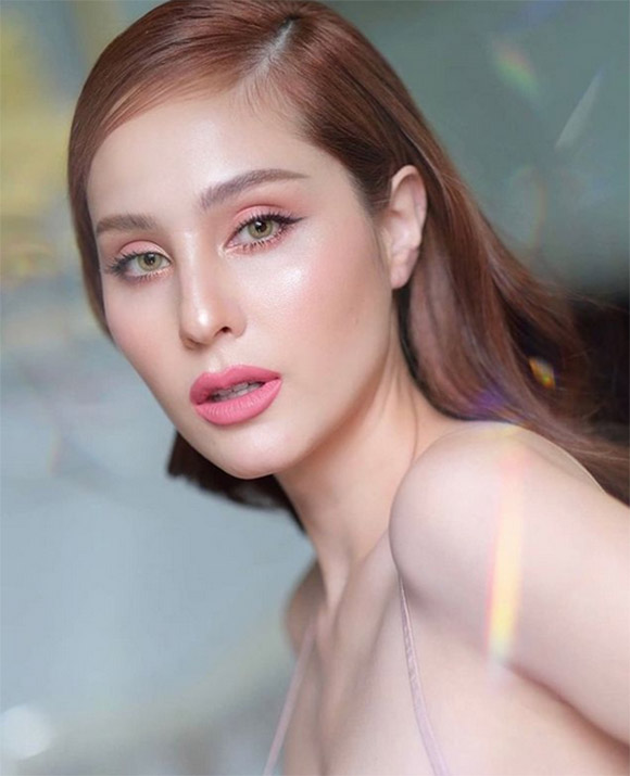 ขวัญ อุษามณี ขวัญ อุษามณี