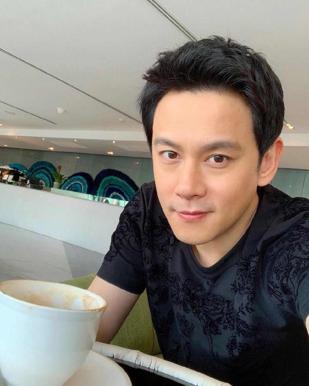 โฆษก พปชร. ฟาดปาก ฟลุค วิจารณ์รัฐ โฆษก พปชร. ฟาดปาก ฟลุค วิจารณ์รัฐ